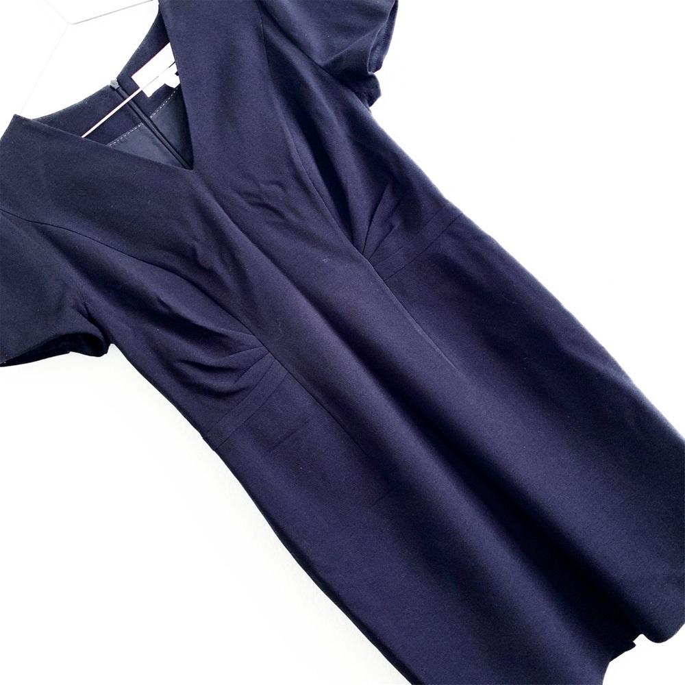 BOSS 100% wool short sleeve dress 8 v-neck formal black mid length